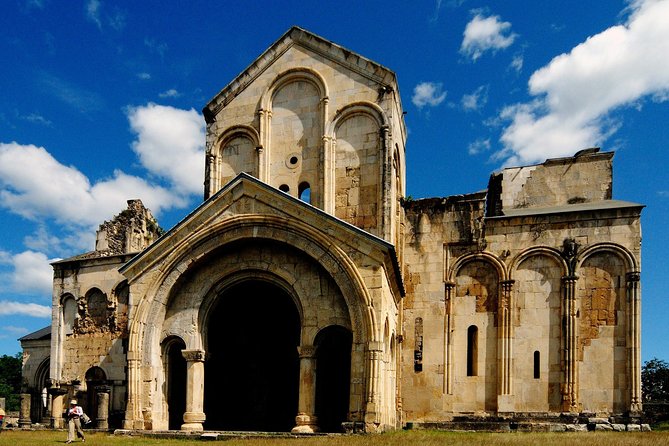 17 Day Private Tour through Georgia - Southern Georgia delivers castles, caves, and high plateaus