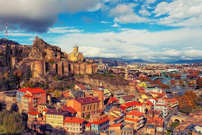3-Day Tbilisi & Mtskheta Discovery + Airport Transfers - Old Tbilisi: two and a half hours on foot