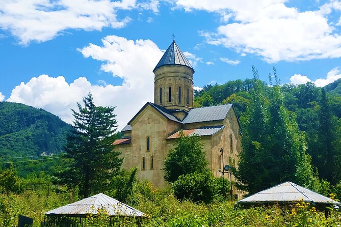 3 Days/2 Nights Racha Region Tour Package in Georgia - What the $307.70 price really covers