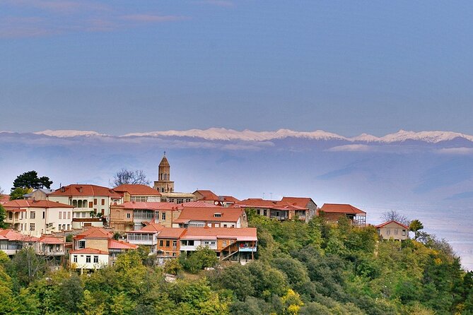 5 days and 4 nights. Hotel and group tours "Everything about Georgia. - The hotel, breakfasts, and daily comfort