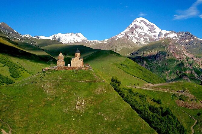 5 days and 4 nights. Hotel and group tours "Everything about Georgia. - Guide quality and the small amount of feedback available
