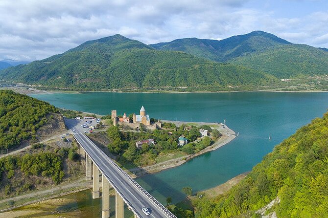 8-Day All About Georgia Tbilisi Guided Tour with Accommodation - The practical shape of the trip
