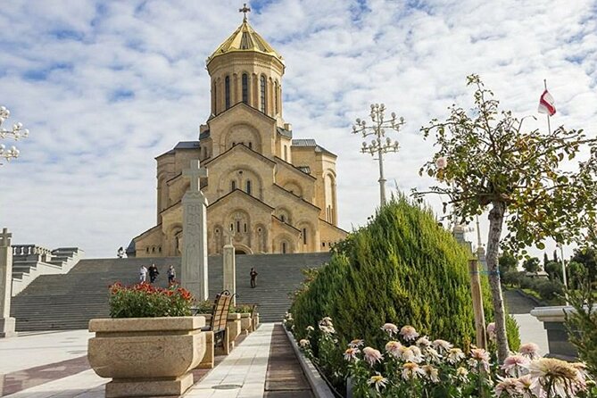 8-Day All About Georgia Tbilisi Guided Tour with Accommodation - Day 7: Borjomi, Rabati Castle, and Vardzia