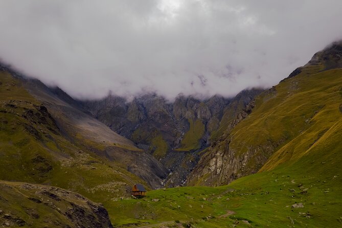 A day trip to Great Caucasian mountains - Where the Aragvi rivers meet