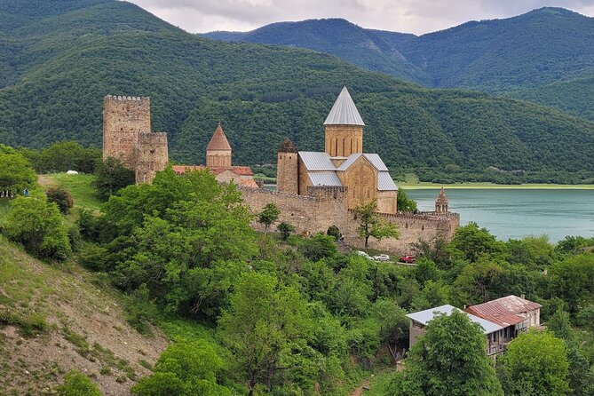 A day trip to Great Caucasian mountains - Ananuri Castle Ensemble and its 17th-century setting