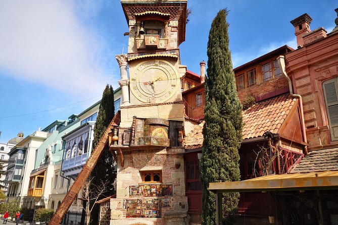 All Inclusive Full Day Tour in 6 Neighborhoods in T'bilisi - Walking down through Old Tbilisi