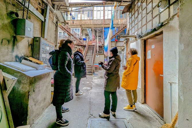 Alternative walking tour New Tiflis and backstreets - Five things to know before you book
