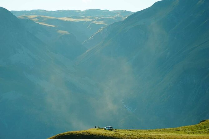 Armenia Day Trip from Tbilisi: Private Experience - Starting early in Tbilisi