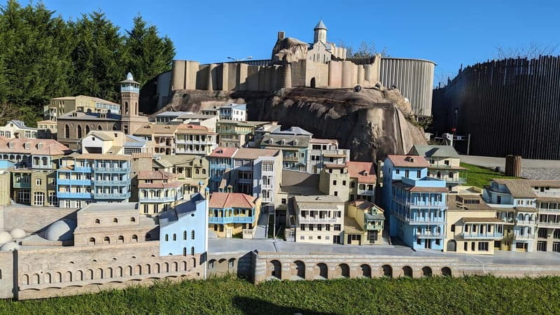 Batumi: Botanical Garden, Petra Fortress and Miniatures Park - Guides, vehicles, and the pace of the day