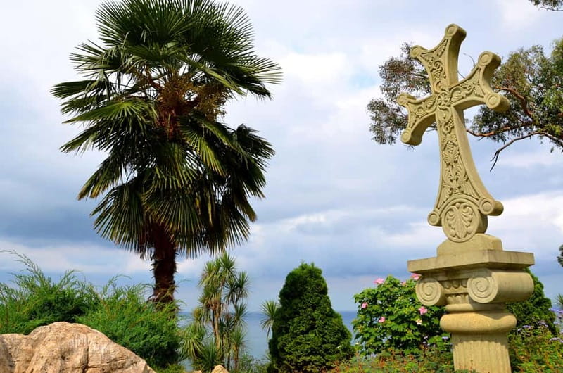Batumi: Botanical Garden, Petra Fortress and Miniatures Park - Who will get the most from this Batumi excursion