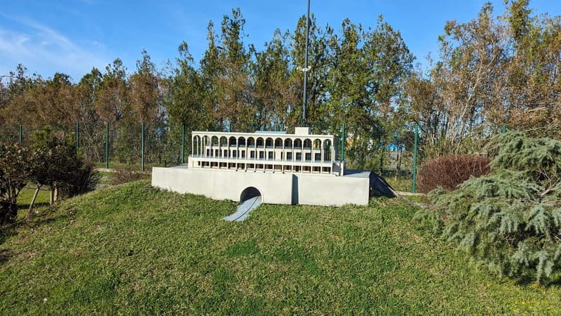 Batumi: Botanical Garden, Petra Fortress and Miniatures Park - Practical advice for a smoother day
