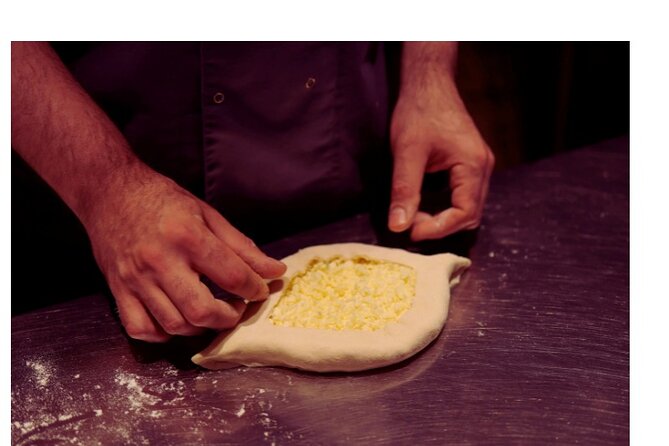 Batumi: Georgian Cooking Class of Khachapuri by Local Master - Shaping the boat and filling it with cheese