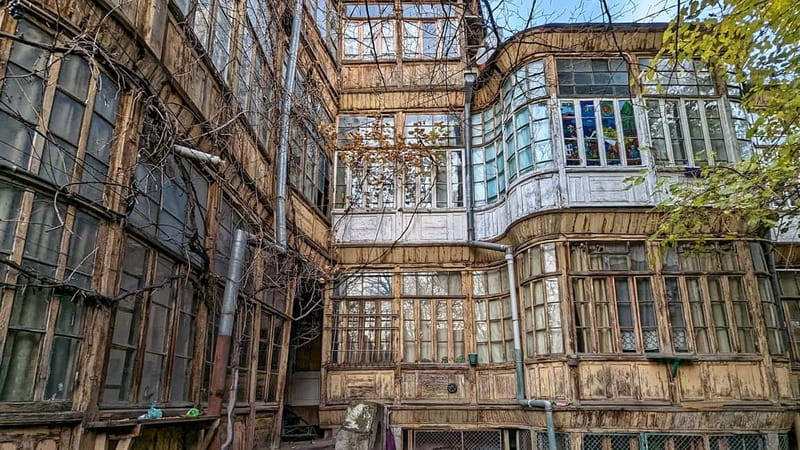Beyond the Old City: Tbilisi's Hidden Gems Walking Tour - Marjanishvili Square makes a useful finish