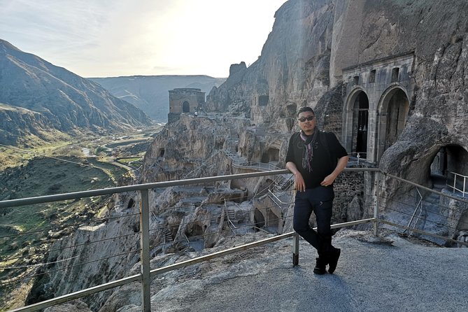 Borjomi - Rabati -Vardzia Private Full Day Tour from Tbilisi - What the private vehicle adds to a 13-hour day