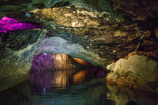 CANYONS & CAVE Tour from Kutaisi - Okatse, Martvili & Prometheus - Guides, group size, and the pace of the day