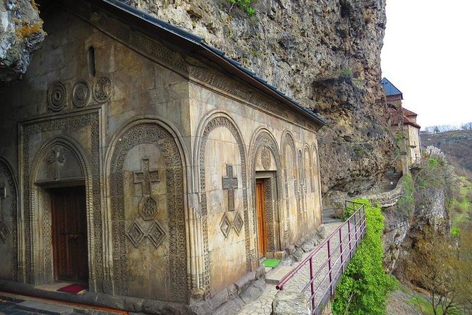 Chiatura Cable Cars and Abadoned Sanatoriums of Tskaltubo - Chiatura Local Museum and the story of manganese