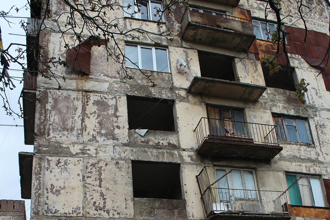 Chiatura. Soviet Past in the present. + Katskhi pillar - Why Chiatura makes this day trip different