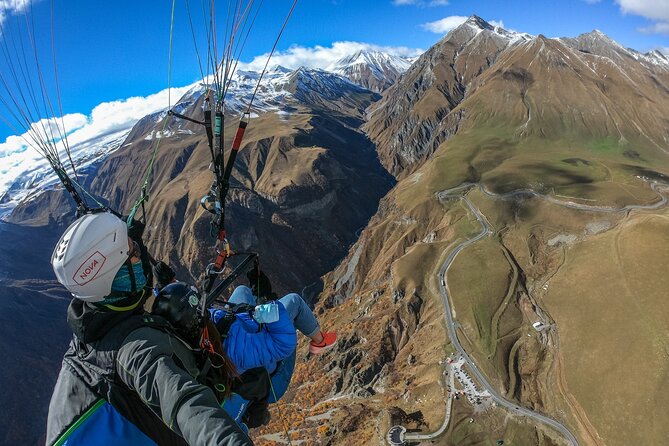 Cloudbase Paragliding in Gudauri, Georgia - What the 30-minute experience really includes