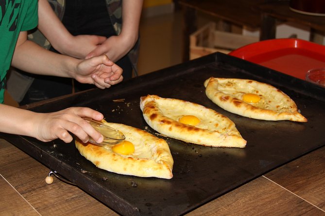 Cook True Ajarian Khachapuri and Khinkali in Highlanders Style - Folding khinkali one pleat at a time