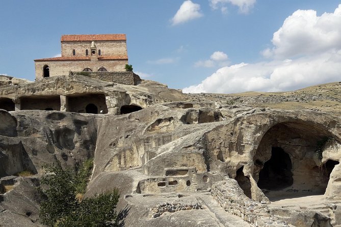 Day tour to Chronicles of Georgia, Gori city, Uplistsikhe cave - Lunch, extra fees, and the Borjomi question