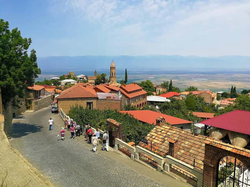 Day trip in Kakheti-Beauty and Love in a Glass Wine - Leaving Tbilisi for Georgia’s wine country