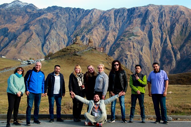 Day Trip to Gudauri and Kazbegi Including 4WD - Pasanauri for khinkali and mountain food