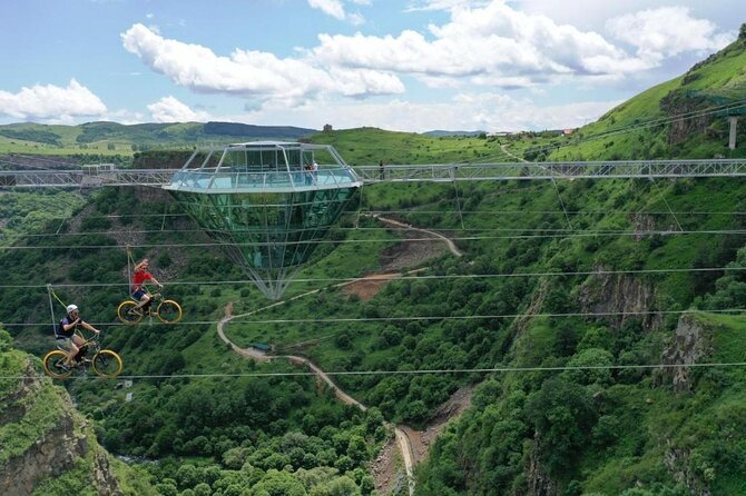 Diamond bridge and Dashbashi canyon day excursion from Tbilisi - Transport, timing, and group size