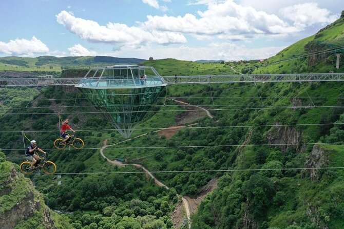 Diamond Bridge and Dashbashi Canyon Day Tour - Practical advice before you book