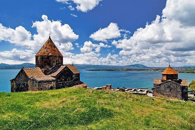 Discover Armenia: Tbilisi-Haghpat-Dilijan-Sevan-Yerevan-Tbilisi - Transport, border crossings, and the long ride home