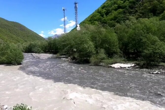Discover the Majestic Georgian Highlands - Kazbegi and the view of Mount Kazbek