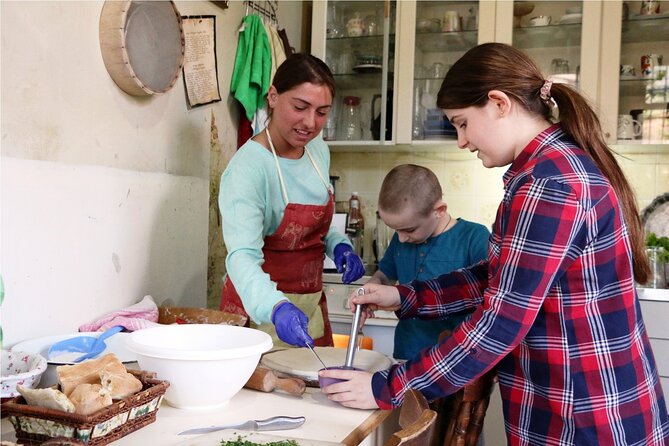Enjoy a Traditional Georgian Cooking Class and Meal with a Local in Tbilisi - Key points to know before you book