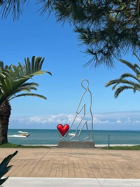 From Kutaisi: Batumi, Petra Fortress and Botanical garden - Batumi Boulevard and the city’s theatrical side