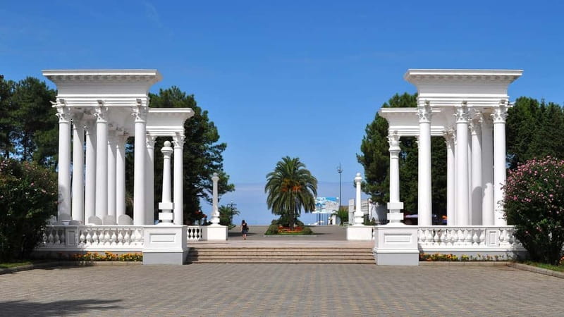 From Kutaisi: Batumi, Petra Fortress and Botanical garden - The guides make a real difference