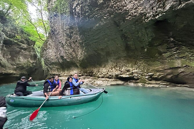 From Kutaisi: Canyons and Caves Tour with Transfer to Tbilisi - Timing, crowds, and how to make the day easier