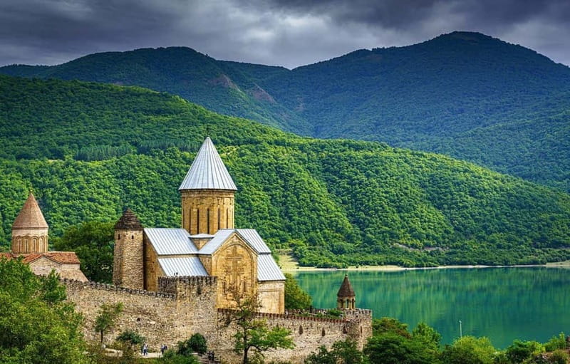 From Tbilisi: Ananuri Fortress and Kazbegi Day Trip - Ananuri Fortress: the day’s best history lesson