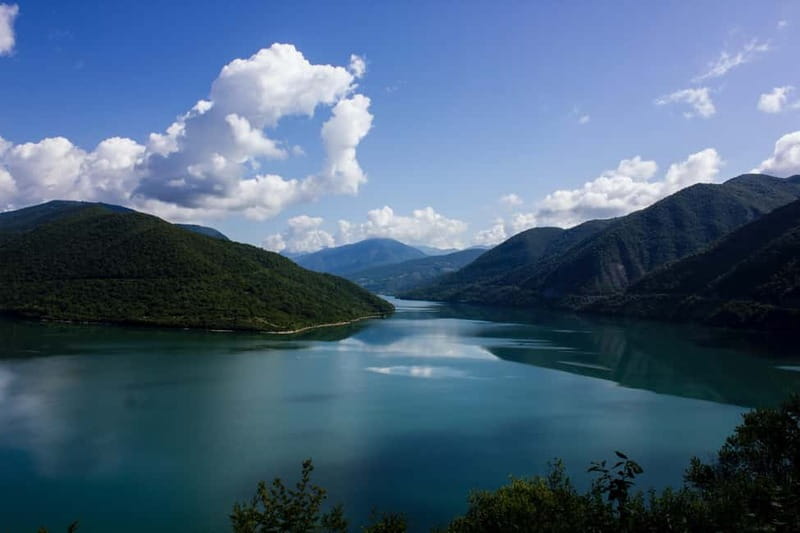 From Tbilisi: Ananuri Fortress and Kazbegi Day Trip - The guide can make or break a long road day