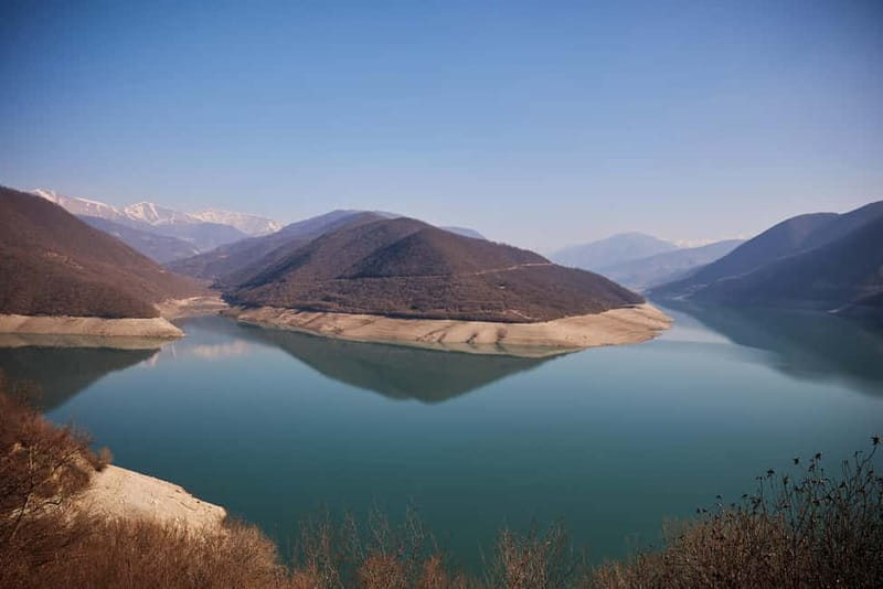 From Tbilisi: Ananuri, Gudauri, and Kazbegi Tour with Guide - The guide makes the long road feel shorter