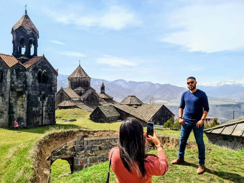 From Tbilisi: Day Trip to Armenia with Homemade Lunch - The road into northern Armenia
