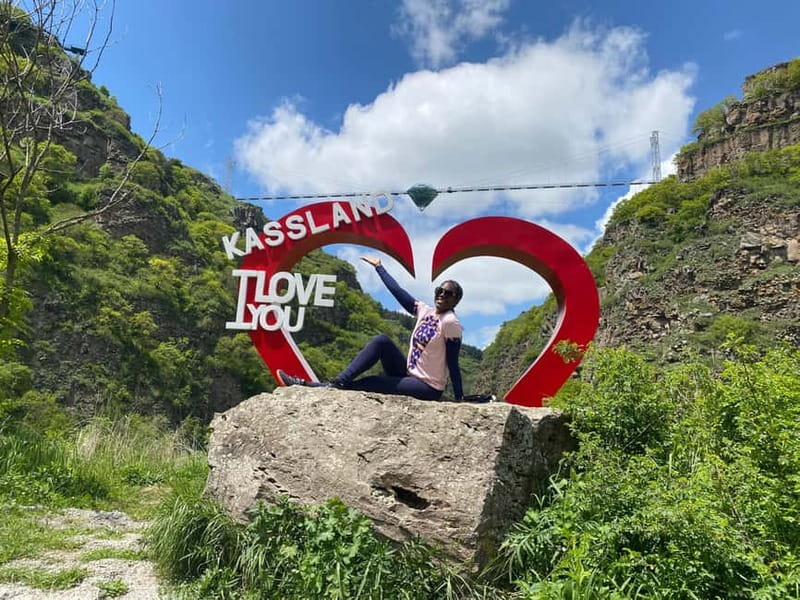 From Tbilisi: Diamond Bridge and Dashbashi Canyon Day Trip - What to bring and how to pace the day