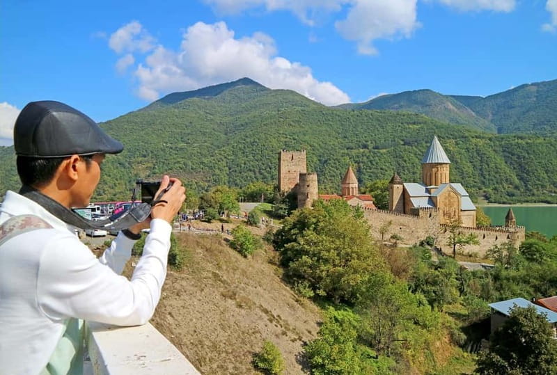 From Tbilisi: Guided Day Trip to Ananuri, Gudauri, & Kazbegi - Guides make the long road easier
