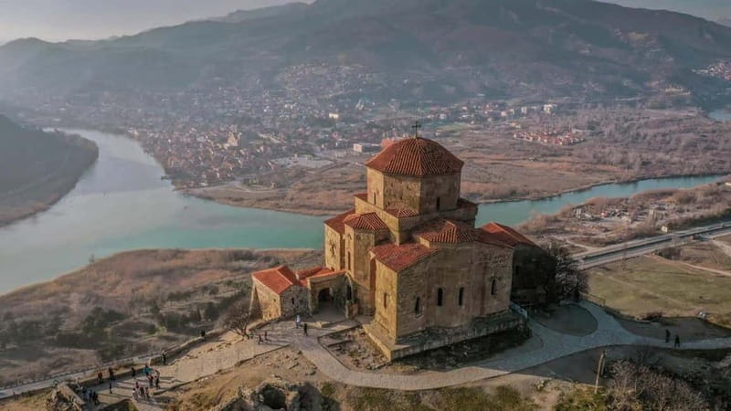 From Tbilisi: Jvari Monastery, Uplistsikhe & Mtskheta Tour - Why this day trip works from Tbilisi