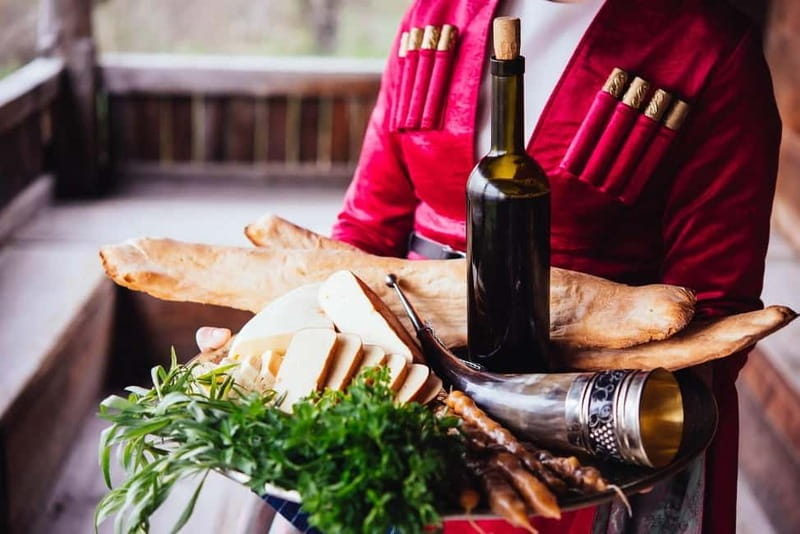 From Tbilisi: Kakheti Tour - Bodbe, Sighnaghi, wine tasting - Why Kakheti makes a good day trip from Tbilisi