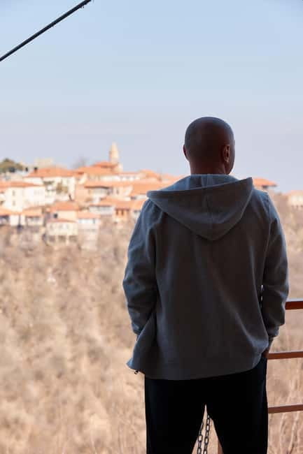 From Tbilisi: Kakheti Wine Trip + Free Wine&Chacha Tasting - Wine tasting and the role of the guide