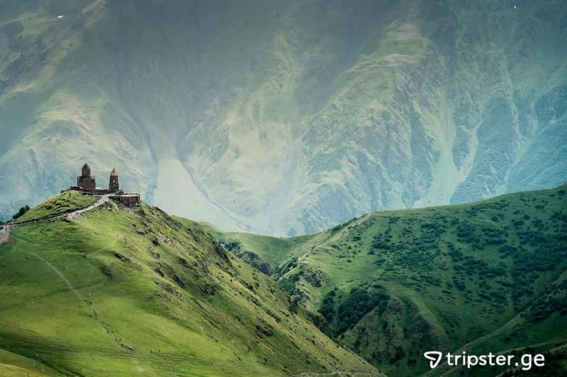 From Tbilisi to Kazbegi, Ananuri, Gudauri & Gergeti - Gudauri and the Friendship Monument