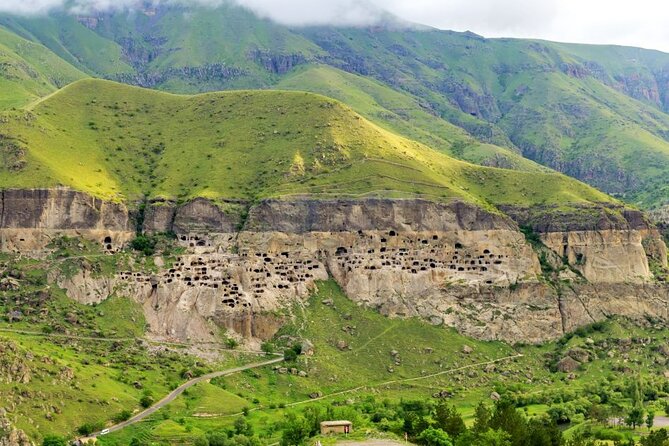 Full Day Private Tour in Vardzia, Rabati and Borjomi with Guide - What the $175 price really covers