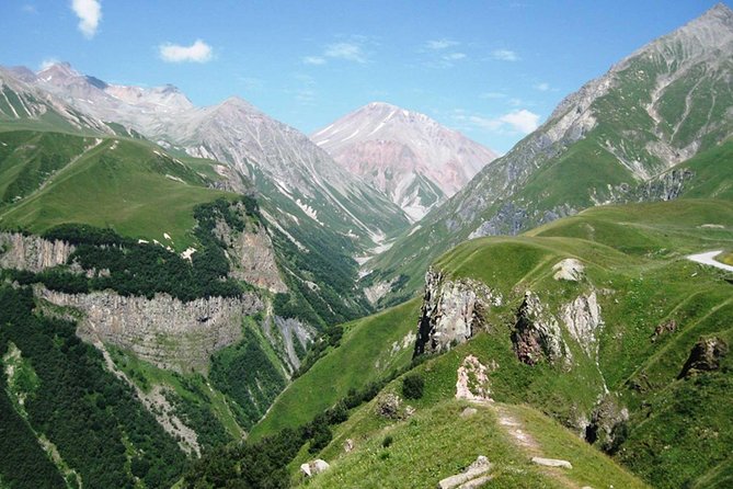 Full Day Tour in Kazbegi Ananuri Gudauri Gergeti - Reaching Kazbegi and Mount Kazbek