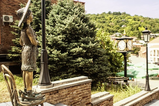 Full day tour to Kakheti: David Gareja and Signagi Town - What the $140 price really covers