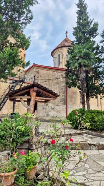 Gelati Monastery, Motsameta Monastery & Bagrati Cathedral - Should you book it?