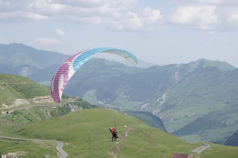 Georgia: Paragliding tandem flight in Gudauri with video - Key things to know before you fly