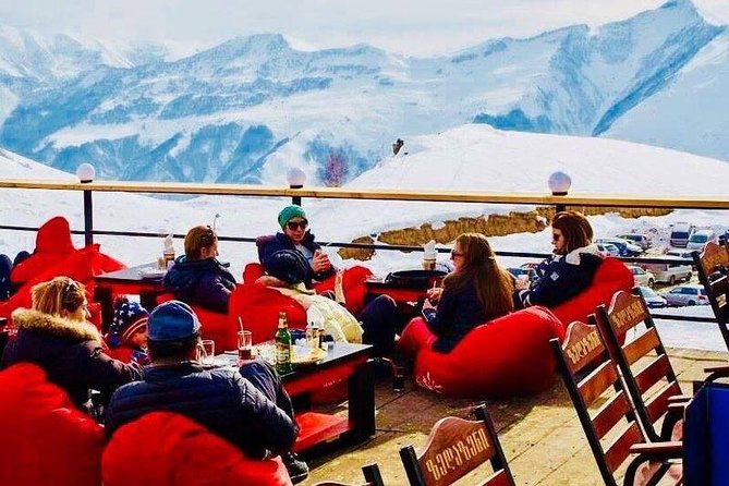 Gudauri ski tour (Group Tour) - Zhinvali Reservoir, the first scenic pause